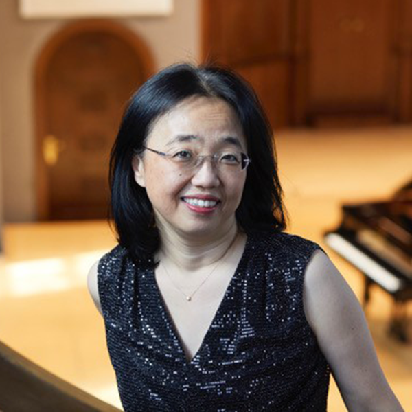 Hiroko Sakagami, pianista