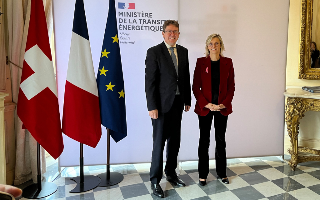 Bundesrat Albert Rösti und Agnès Pannier-Runacher, die französische Ministerin für die Energiewende 