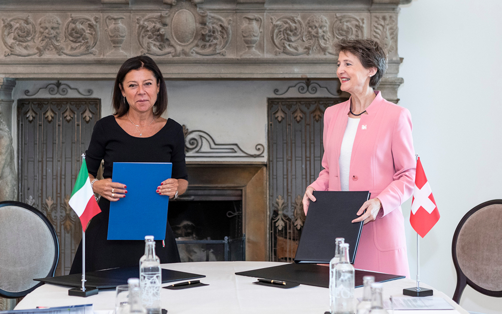 Simonetta Sommaruga et la ministre italienne des transports Paola de Micheli