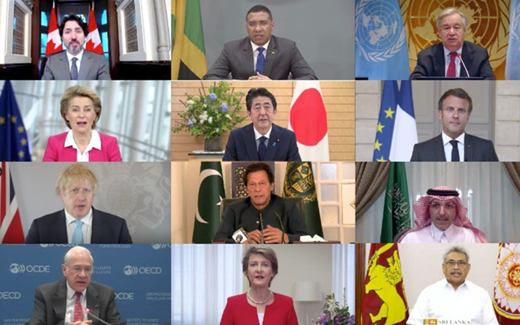 La presidente della Confederazione Sommaruga insieme agli 11 dei 20 capi di Stato durante la videoconferenza del vertice straordinario degli Stati del G20  